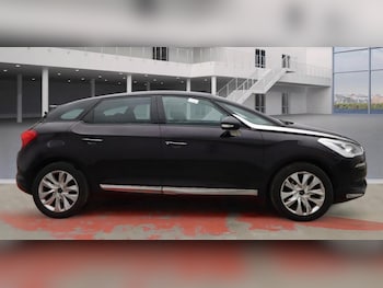 Used DS Automobiles DS 5 2017 for sale - 77478989: Photo