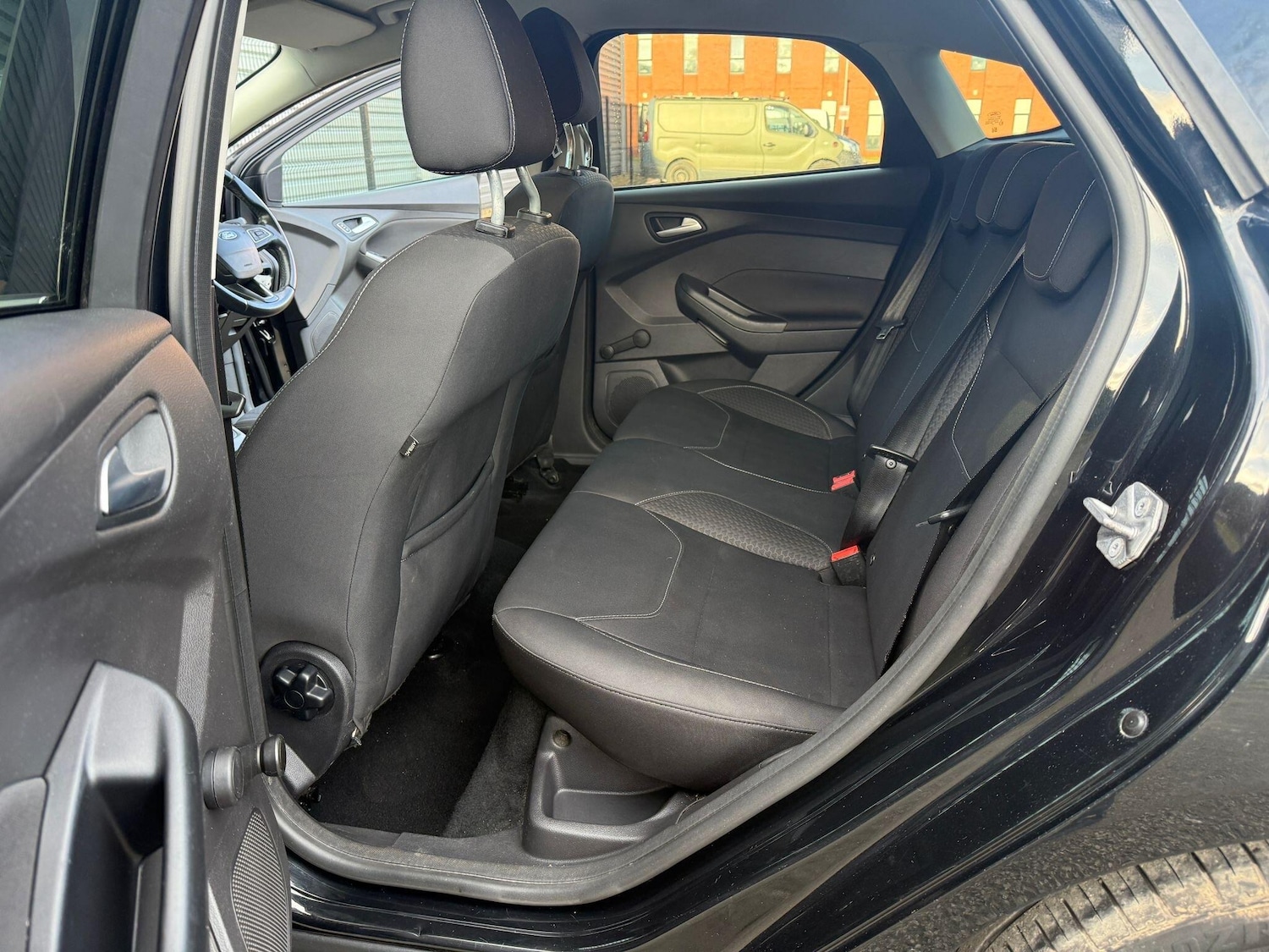 Used Ford Focus 2015 for sale - 77524153: Photo 8