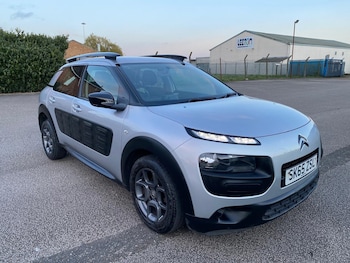 Used Citroen C4 Cactus 2015 for sale - 78911571: Photo