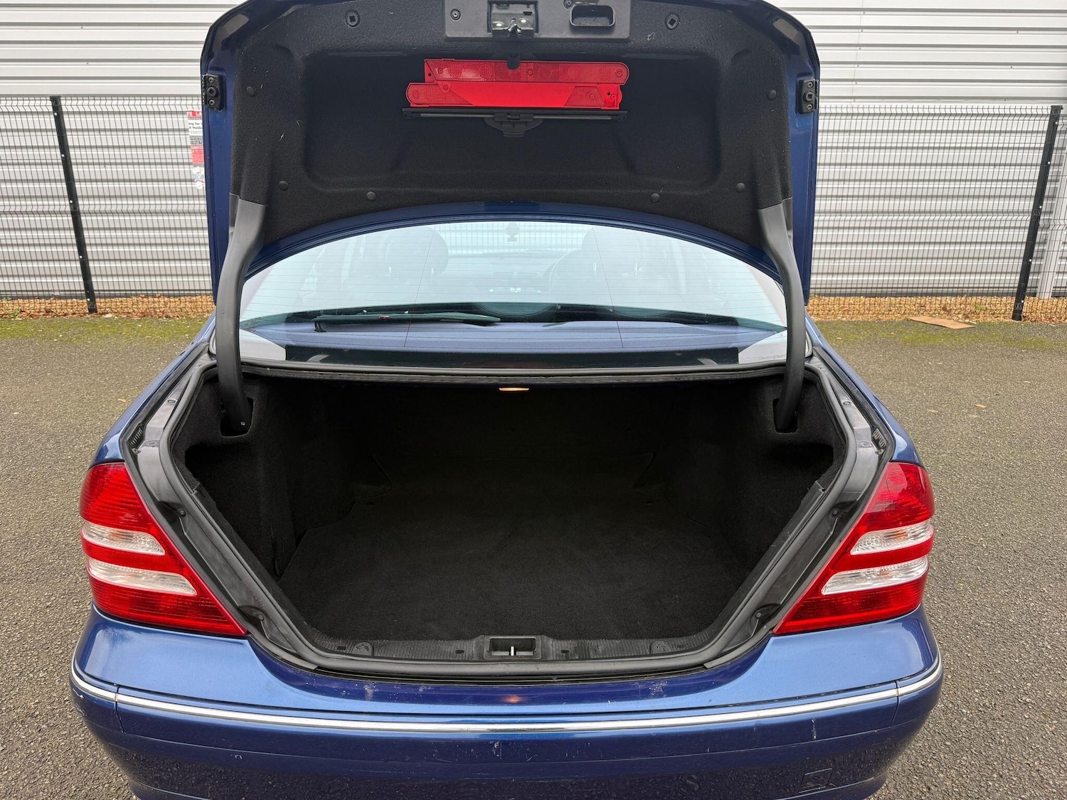 Used Mercedes-Benz C Class 2007 for sale - 76839346: Photo 5