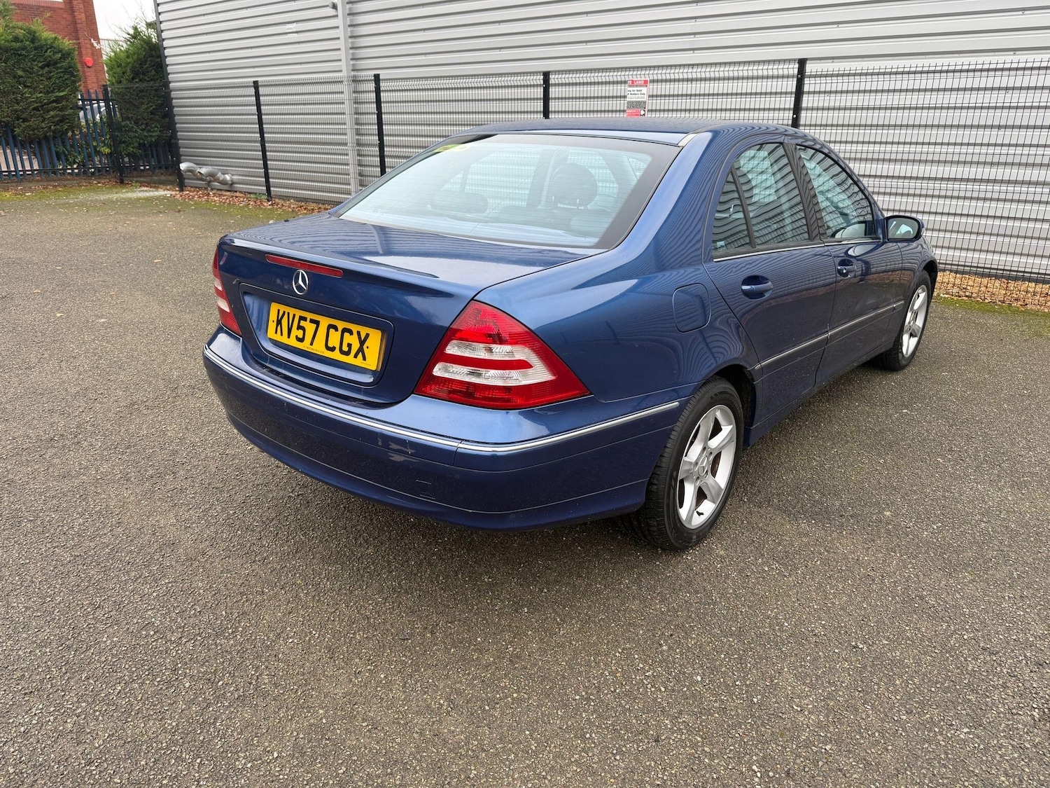 Used Mercedes-Benz C Class 2007 for sale - 76839346: Photo 6