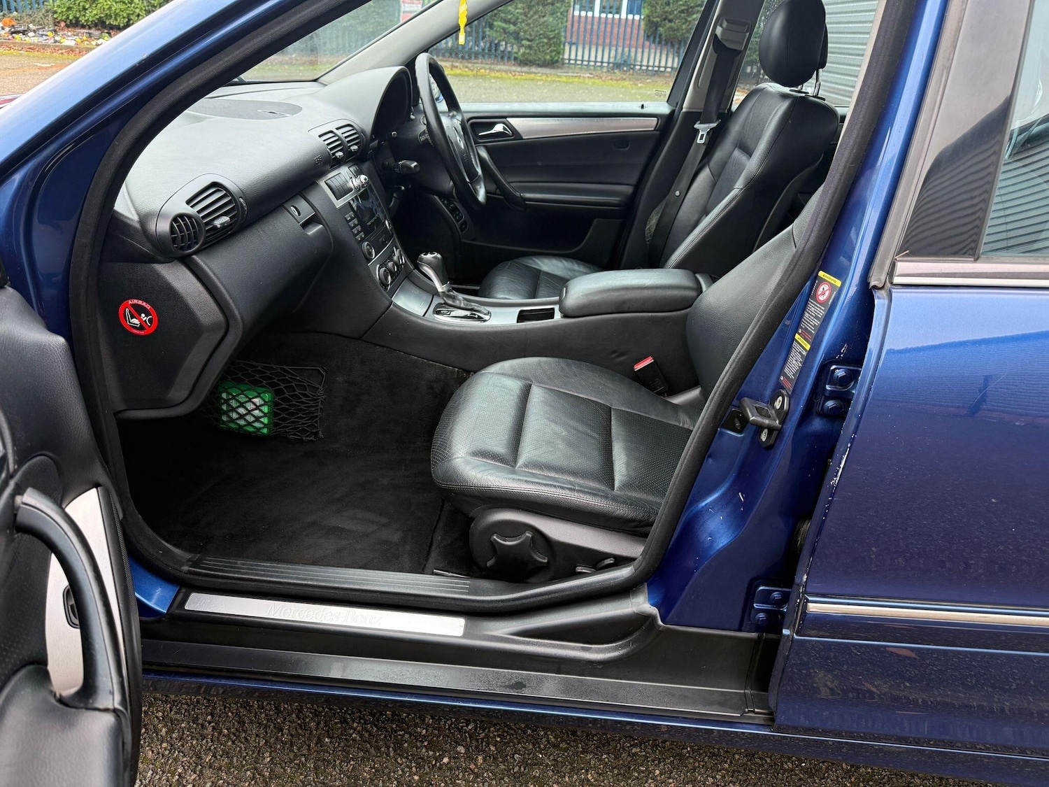 Used Mercedes-Benz C Class 2007 for sale - 76839346: Photo 8