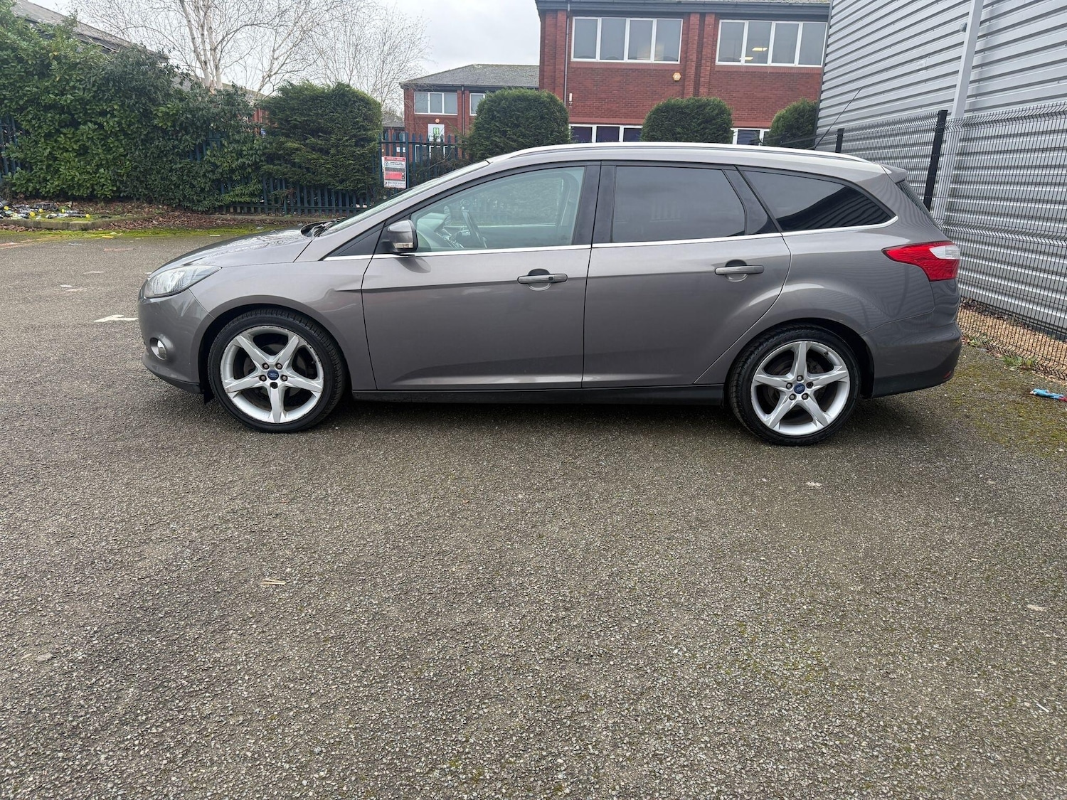 Used Ford Focus 2011 for sale - 77478700: Photo 4