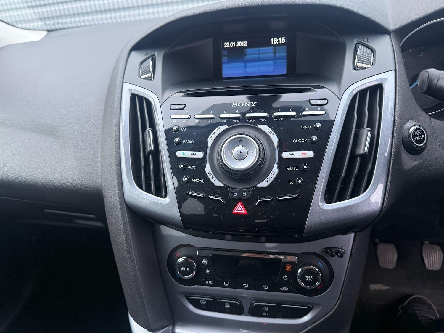 Used Ford Focus 2011 for sale - 77478700: Photo 5