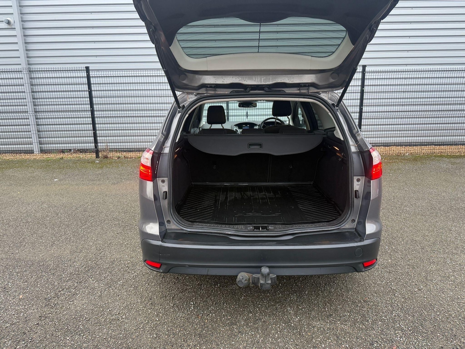 Used Ford Focus 2011 for sale - 77478700: Photo 7