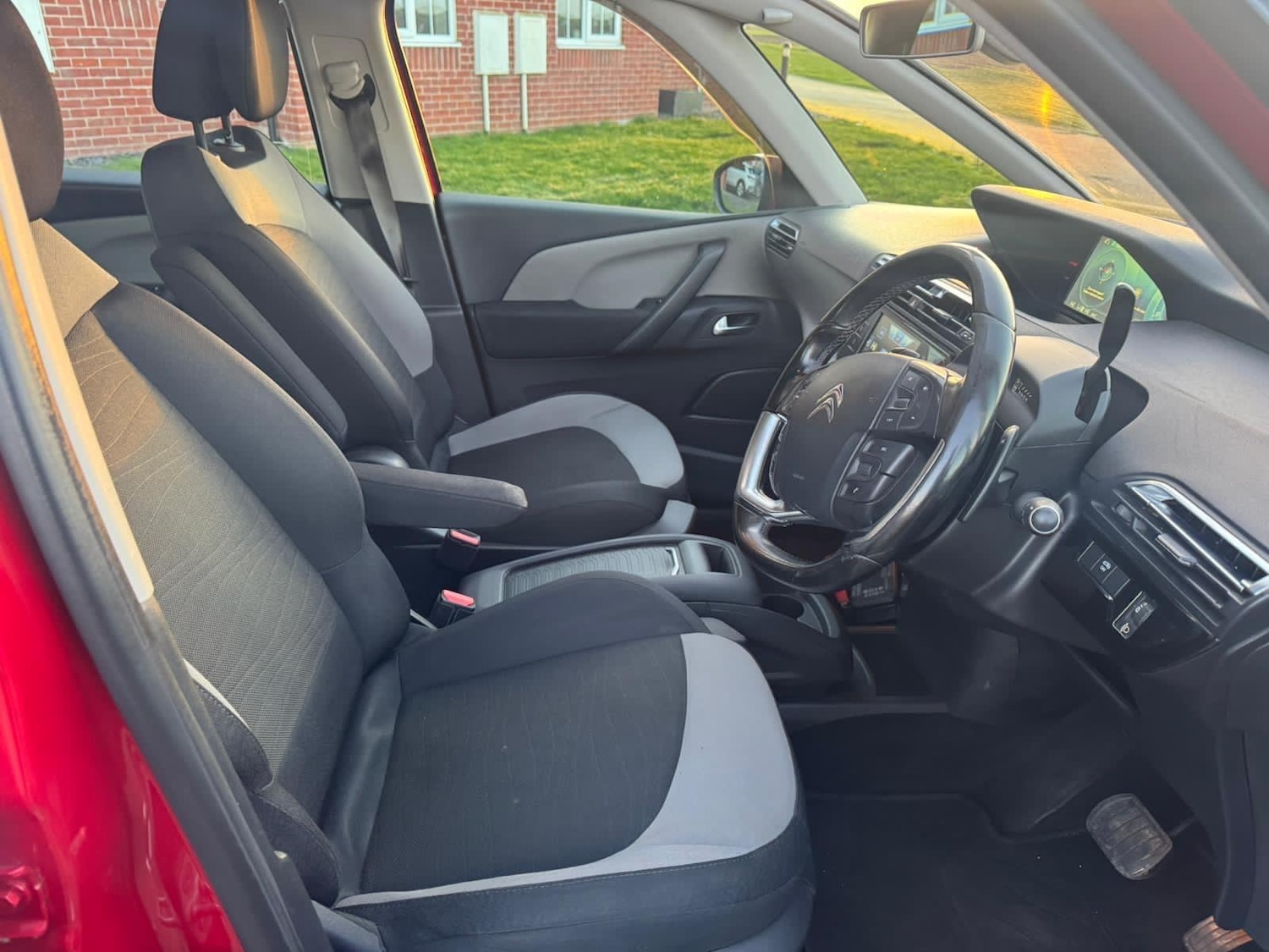 Used Citroen C4 Grand Picasso 2016 for sale - 77175756: Photo 22