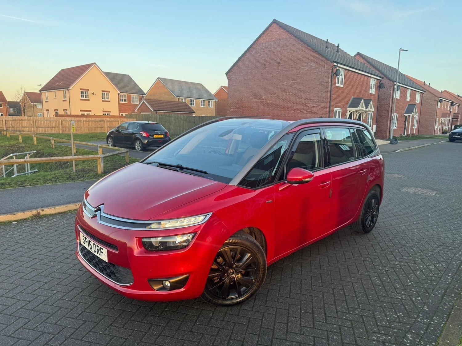 Used Citroen C4 Grand Picasso 2016 for sale - 77175756: Photo 5