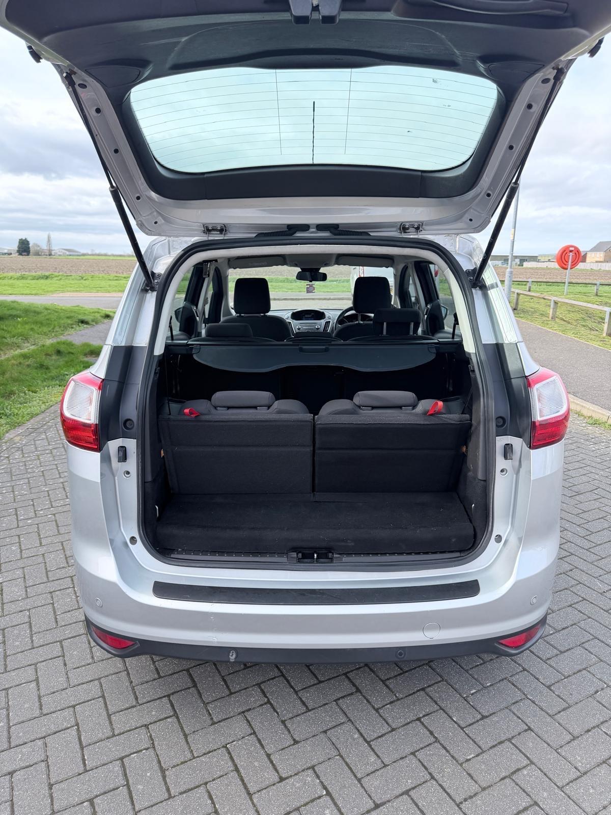 Used Ford Grand C-Max 2015 for sale - 77898223: Photo 13