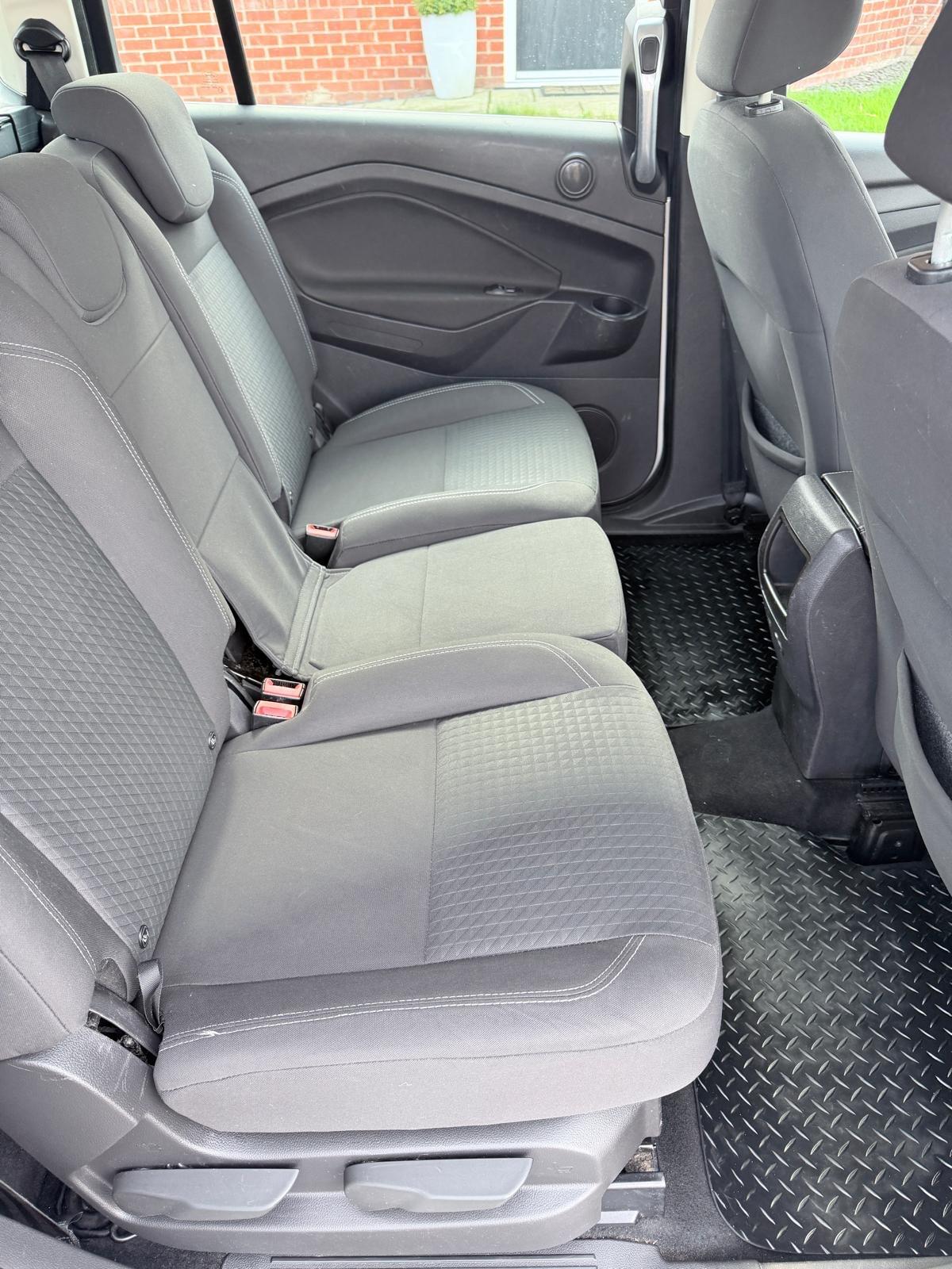 Used Ford Grand C-Max 2015 for sale - 77898223: Photo 18