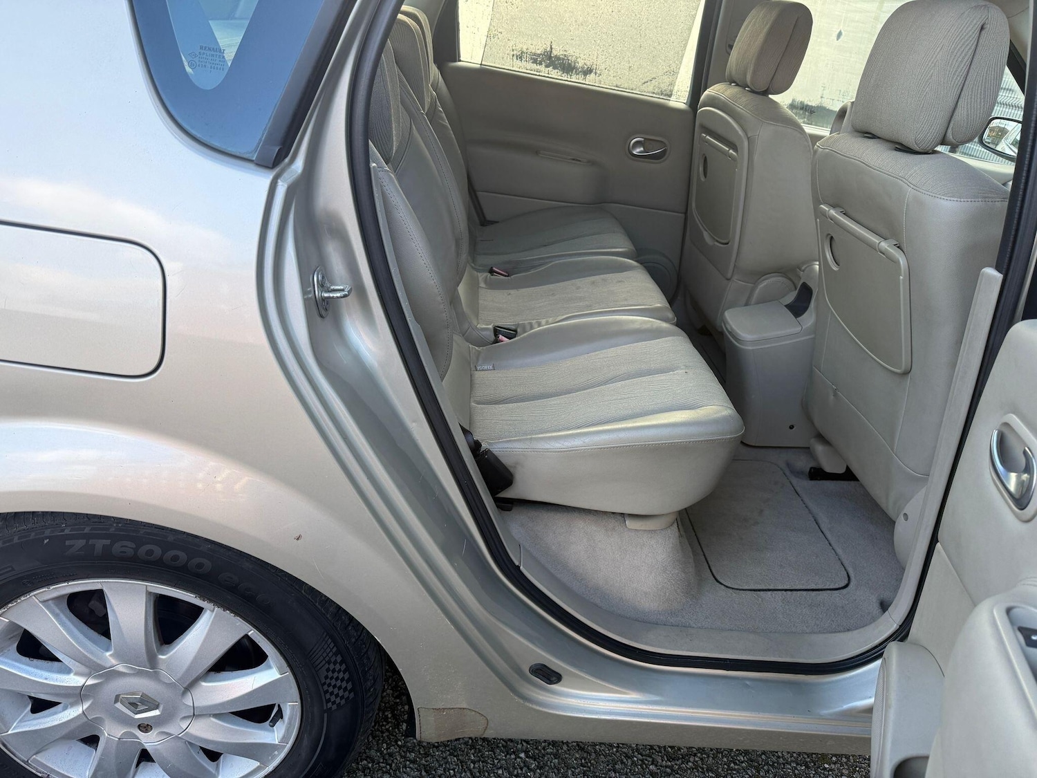 Used Renault Scenic 2007 for sale - 77267269: Photo 11