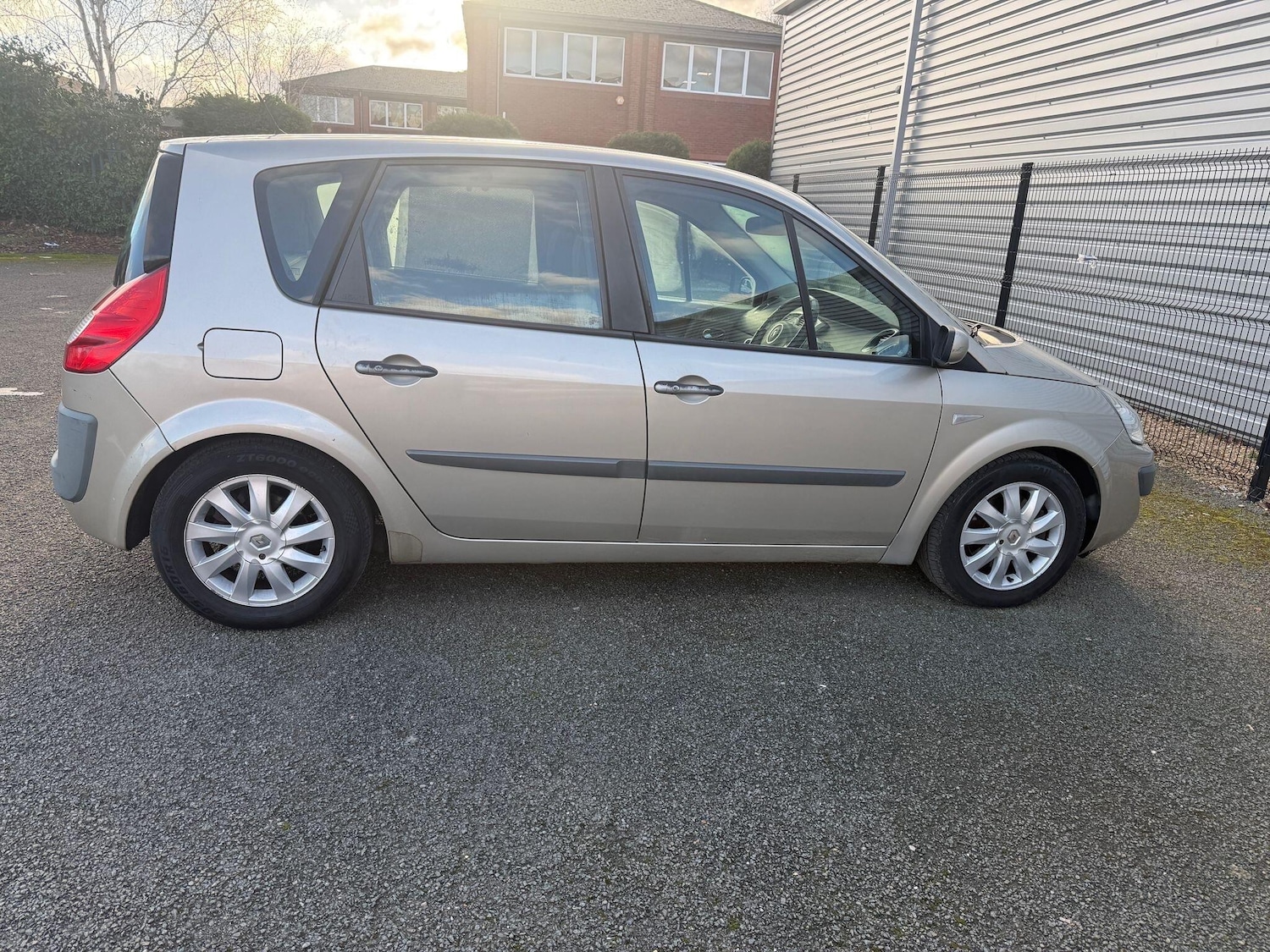 Used Renault Scenic 2007 for sale - 77267269: Photo 5