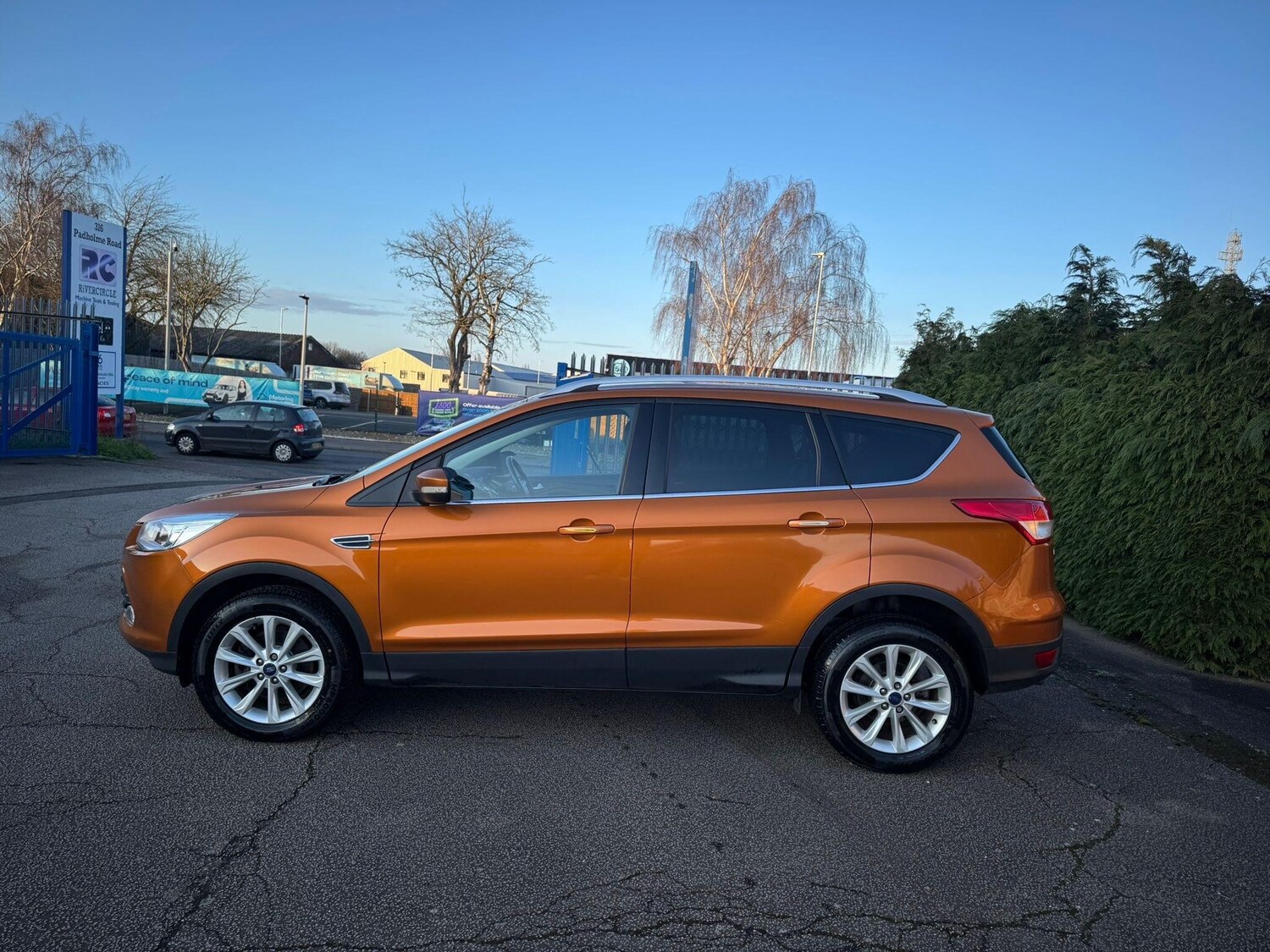 Used Ford Kuga 2015 for sale - 77440448: Photo 3