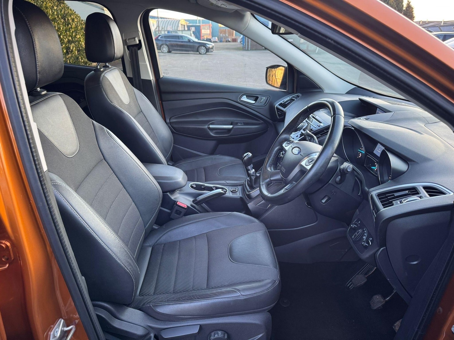 Used Ford Kuga 2015 for sale - 77440448: Photo 5