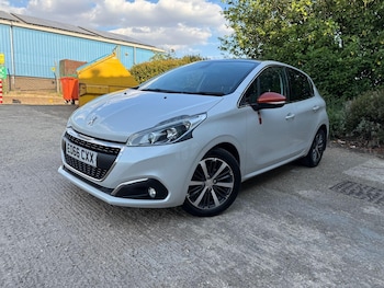 Used Peugeot 208 2016 for sale - 79116347: Photo