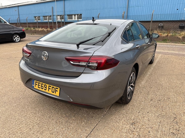 Used Vauxhall Insignia 2019 for sale - 75351151: Photo 10