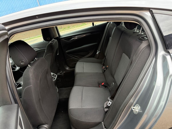 Used Vauxhall Insignia 2019 for sale - 75351151: Photo 14