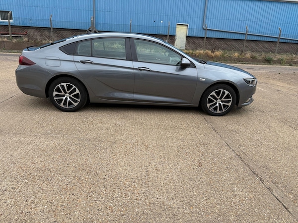 Used Vauxhall Insignia 2019 for sale - 75351151: Photo 16