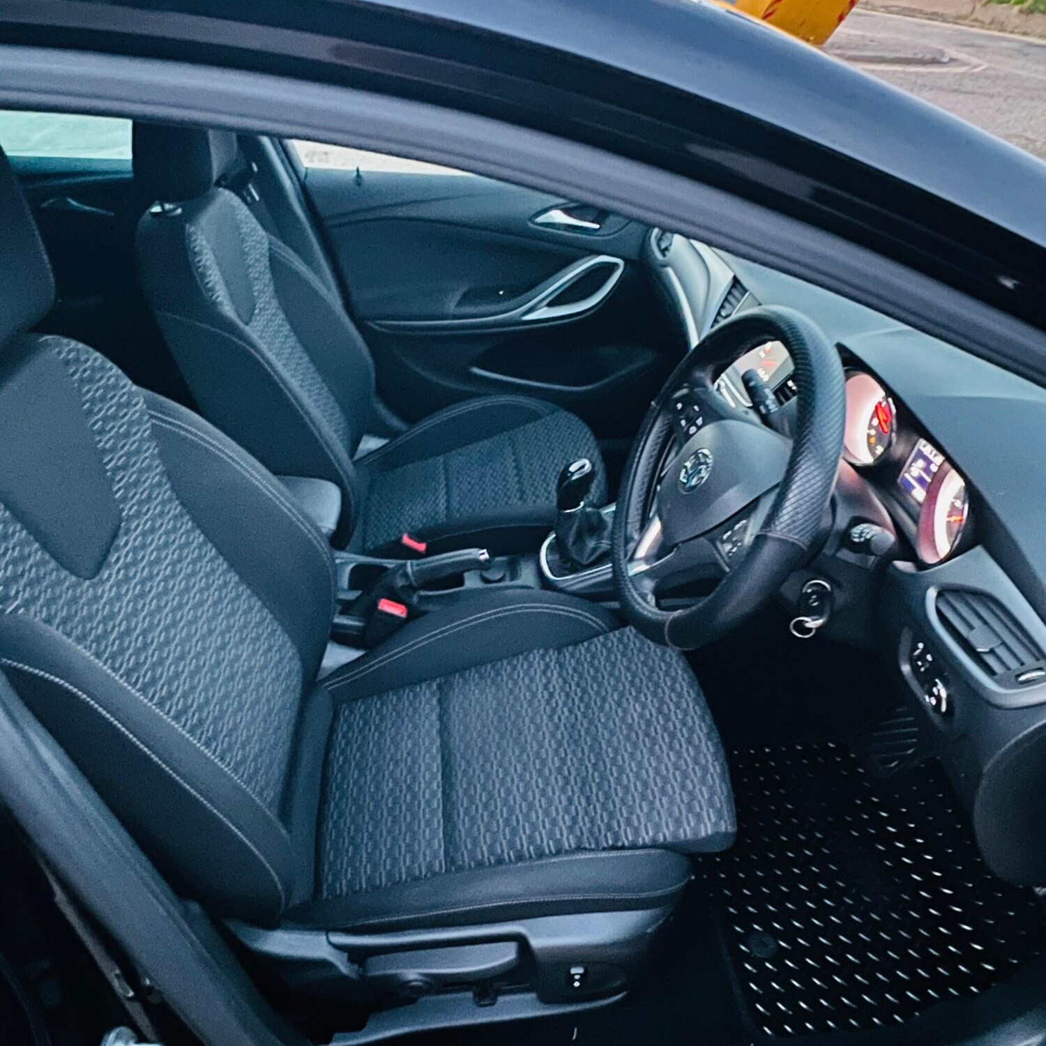 Used Vauxhall Astra 2018 for sale - 78020365: Photo 13