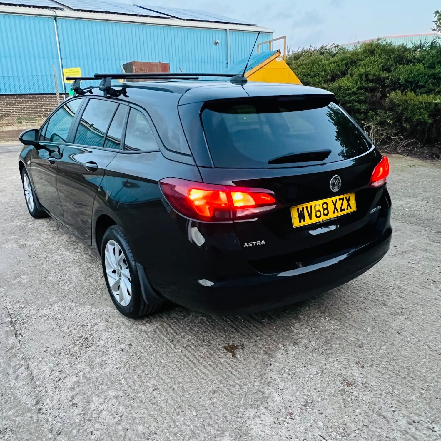 Used Vauxhall Astra 2018 for sale - 78020365: Photo 9