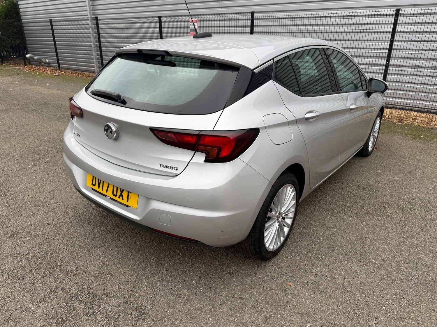 Used Vauxhall Astra 2017 for sale - 76645194: Photo 12