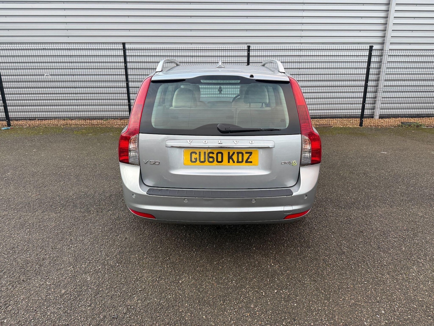 Used Volvo V50 2010 for sale - 77175742: Photo 13