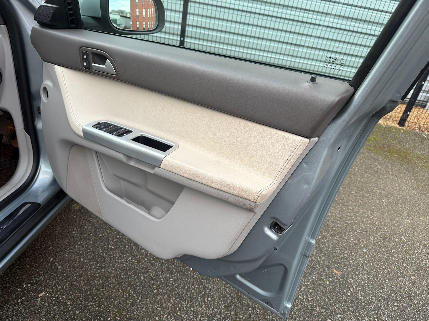 Used Volvo V50 2010 for sale - 77175742: Photo 9