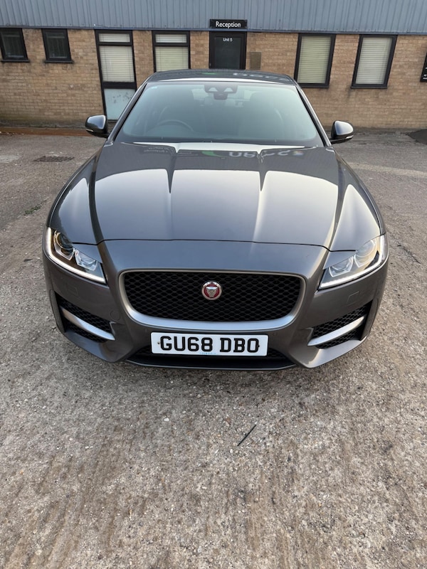 Used Jaguar XF 2018 for sale - 74935529: Photo 5