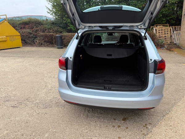 Used Vauxhall Astra 2019 for sale - 76214125: Photo 11