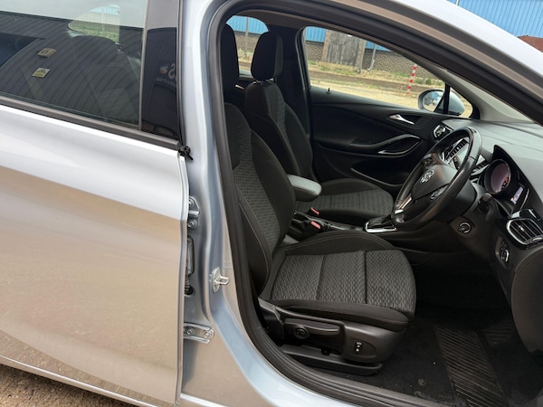 Used Vauxhall Astra 2019 for sale - 76214125: Photo 13