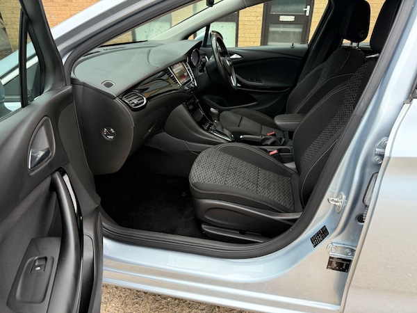 Used Vauxhall Astra 2019 for sale - 76214125: Photo 6
