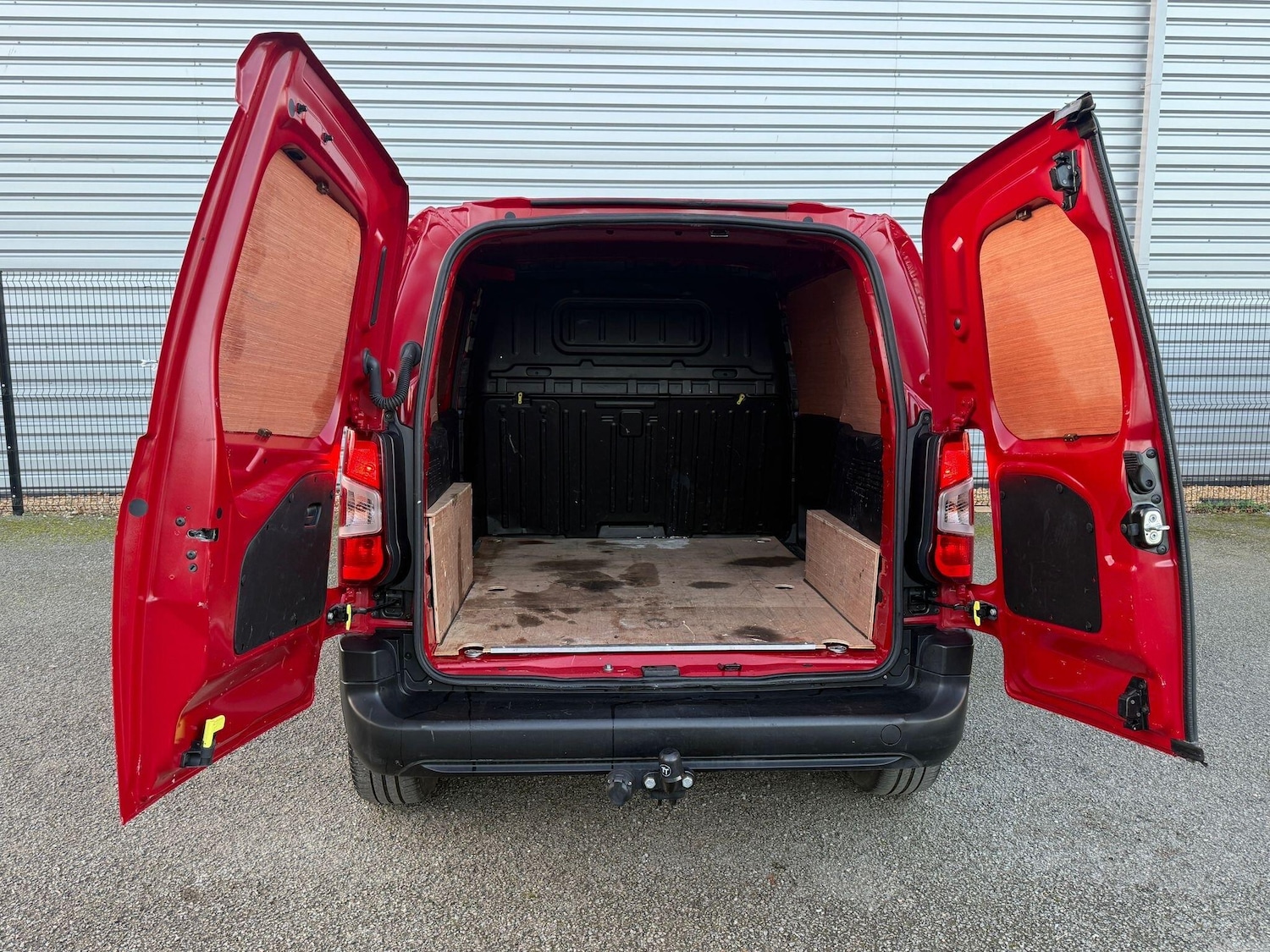 Used Citroen Berlingo 2024 for sale - 76645858: Photo 11