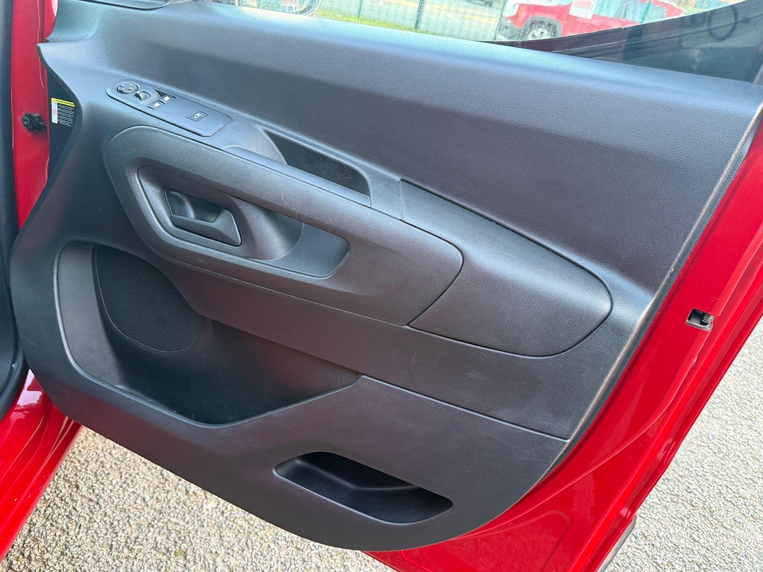 Used Citroen Berlingo 2024 for sale - 76645858: Photo 16