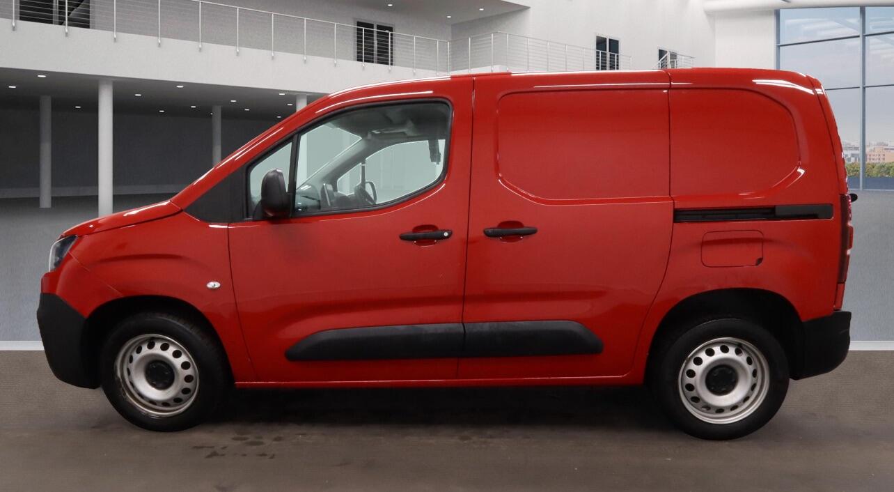 Used Citroen Berlingo 2024 for sale - 76645858: Photo 6