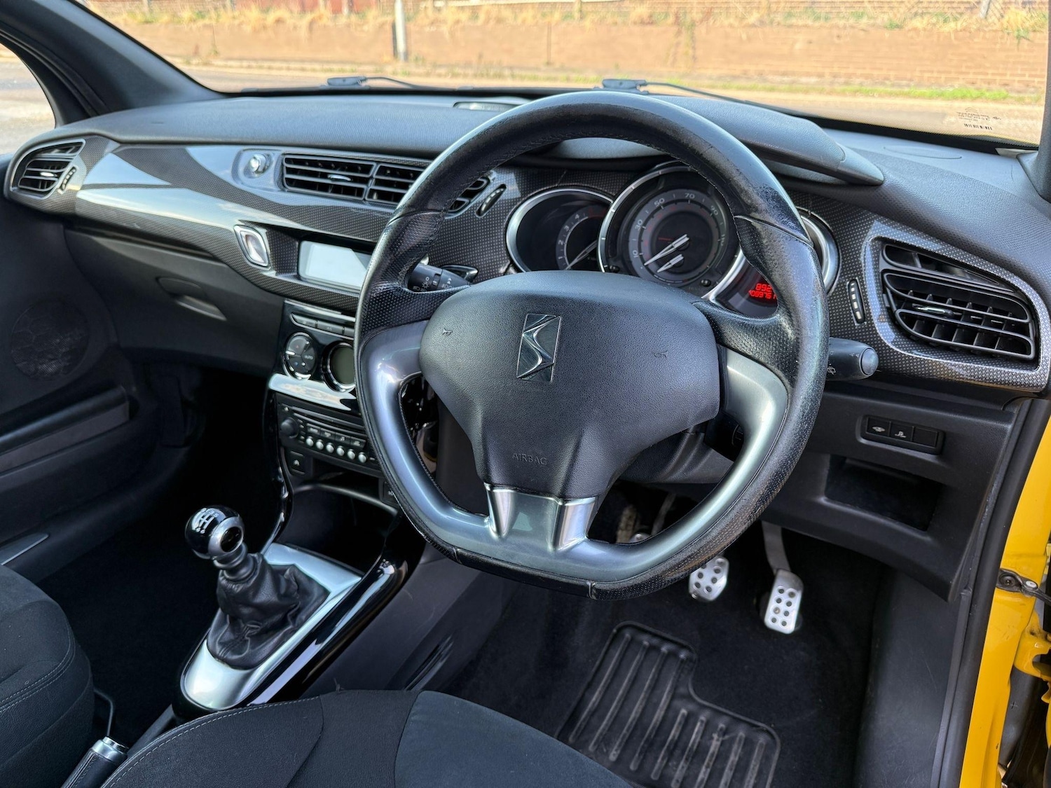 Used Citroen DS3 2011 for sale - 77156110: Photo 10