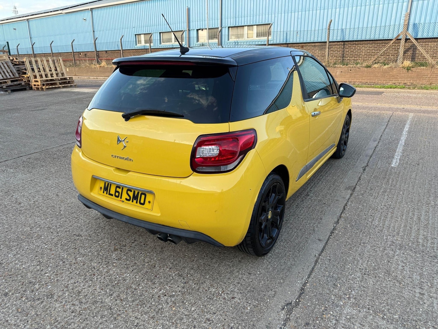 Used Citroen DS3 2011 for sale - 77156110: Photo 12