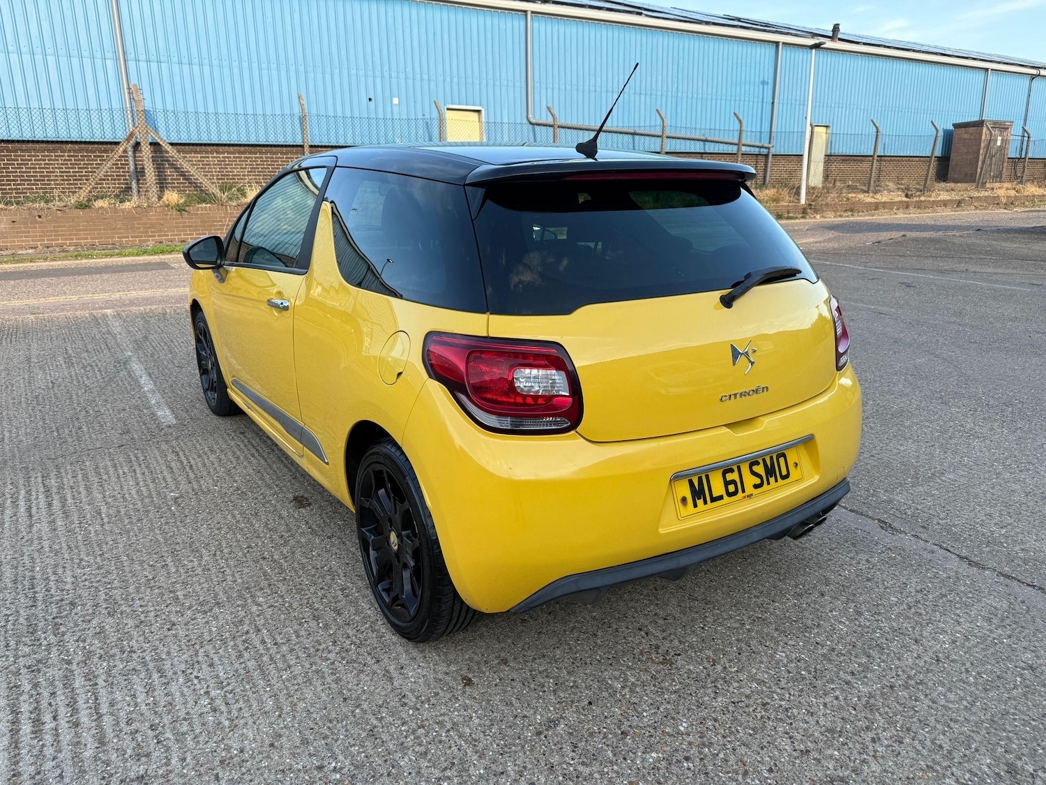 Used Citroen DS3 2011 for sale - 77156110: Photo 9