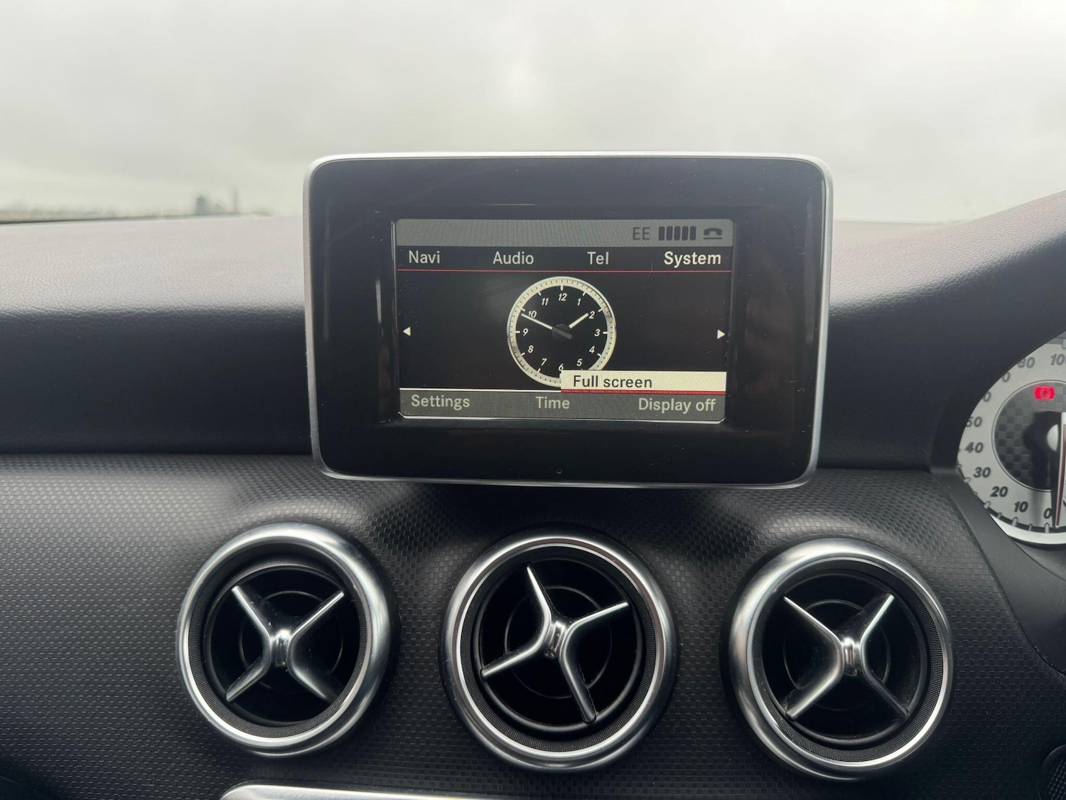 Used Mercedes-Benz A-Class 2015 for sale - 76992327: Photo 27