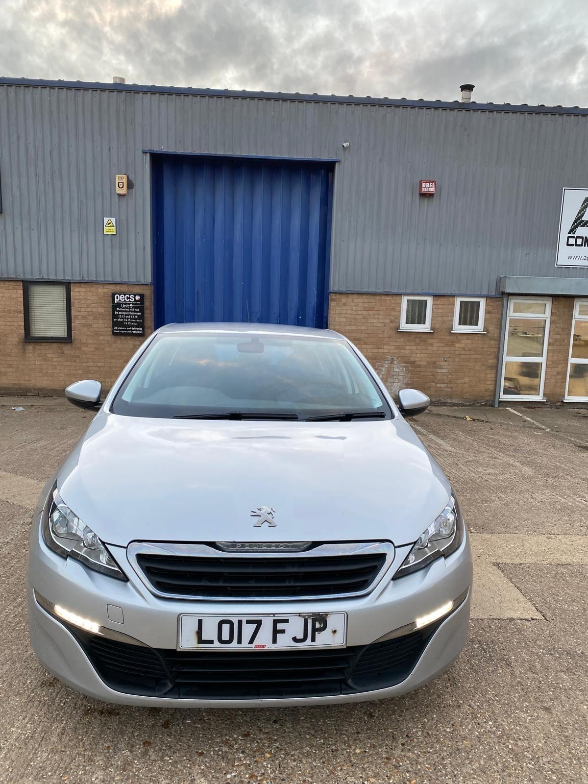 Used Peugeot 308 2017 for sale - 76238890: Photo 10