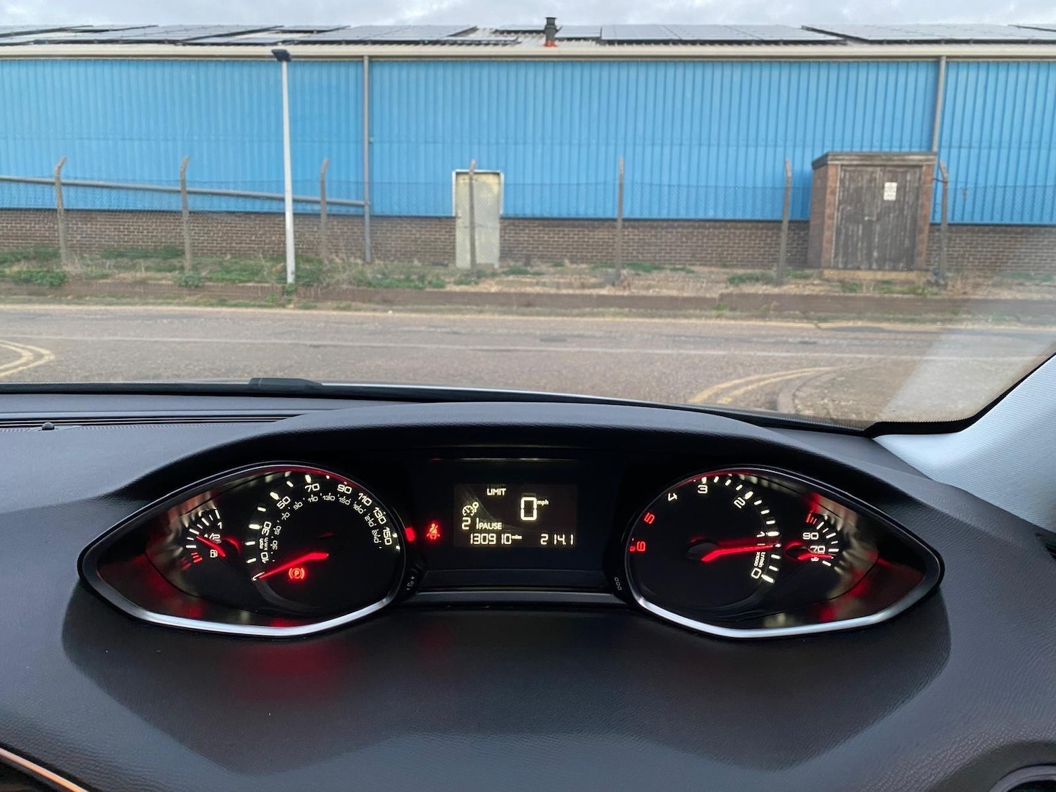 Used Peugeot 308 2017 for sale - 76238890: Photo 14