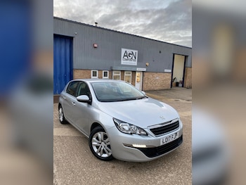 Peugeot - 308