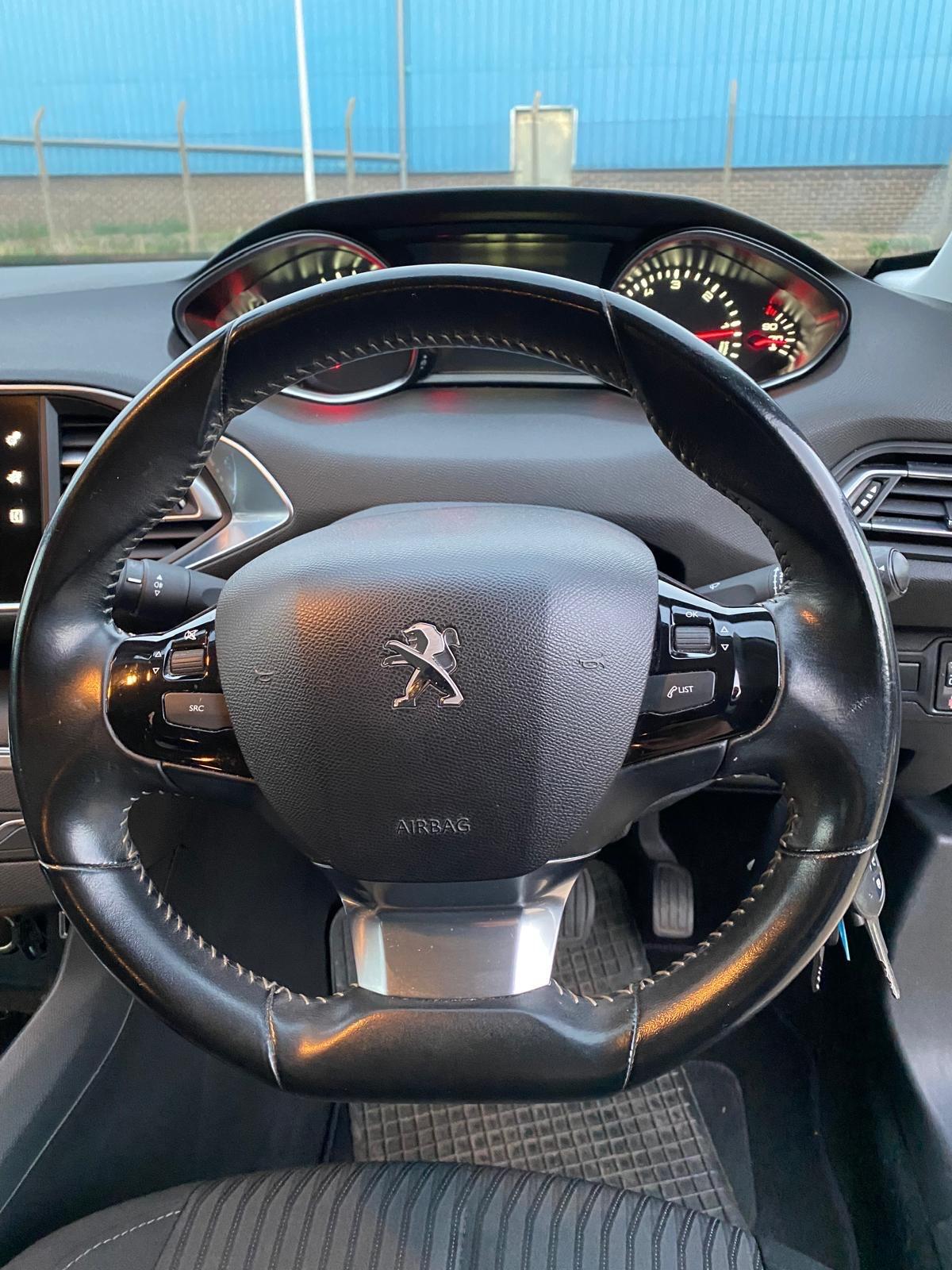 Used Peugeot 308 2017 for sale - 76238890: Photo 20