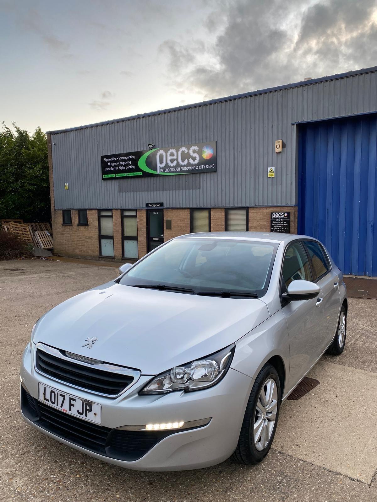 Used Peugeot 308 2017 for sale - 76238890: Photo 4