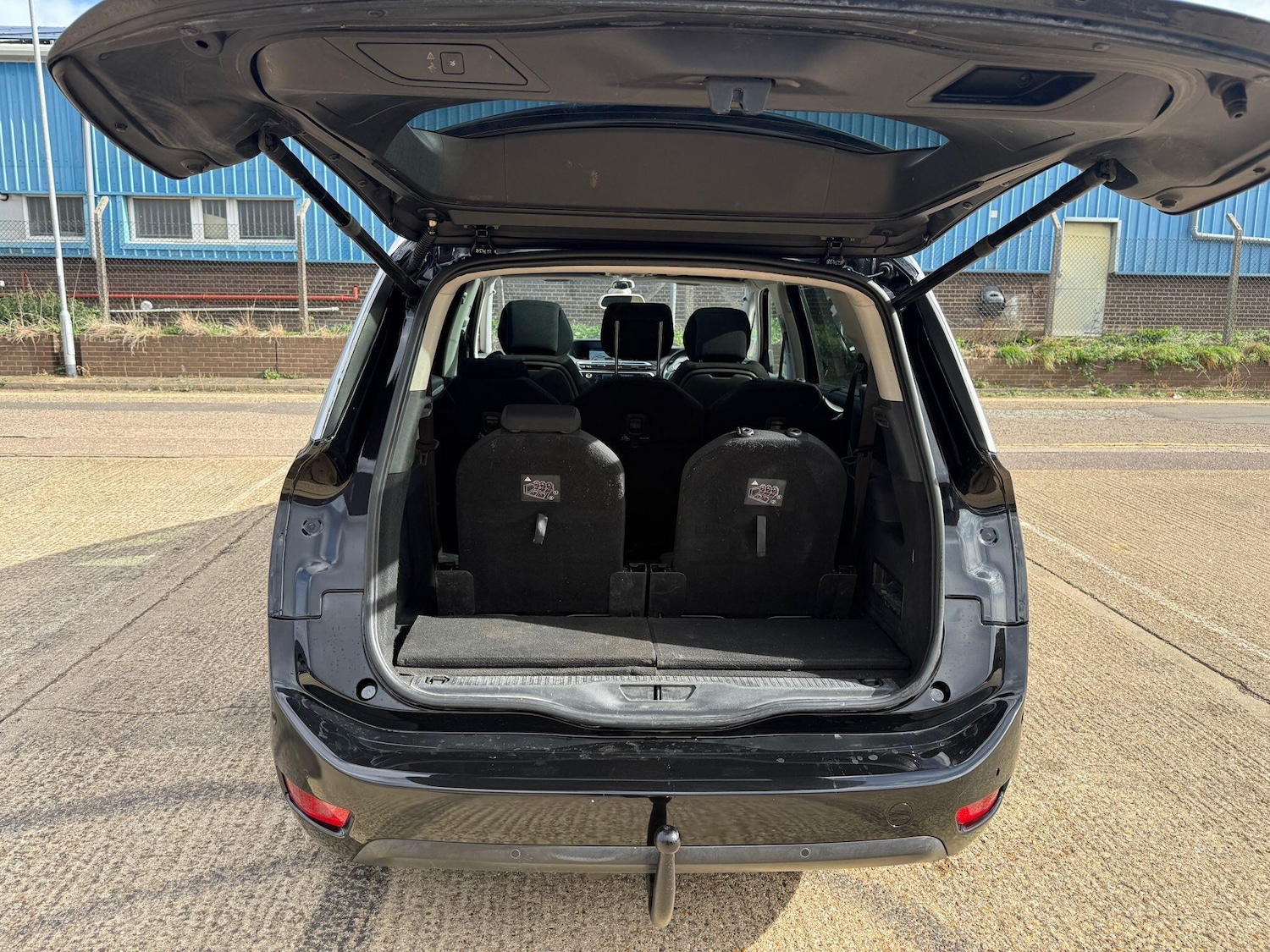 Used Citroen C4 Grand Picasso 2017 for sale - 76189949: Photo 16