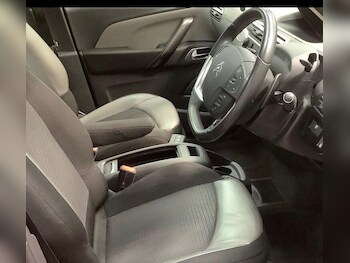 Used Citroen Grand C4 Picasso 2017 for sale - 78231539: Photo