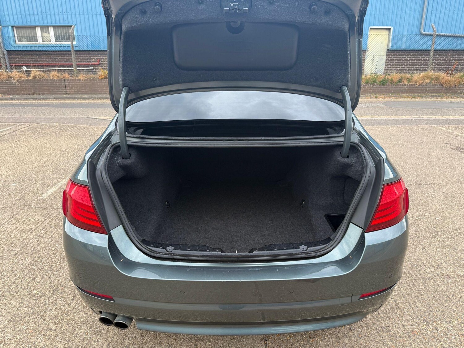 Used BMW 5 Series 2012 for sale - 76612907: Photo 17