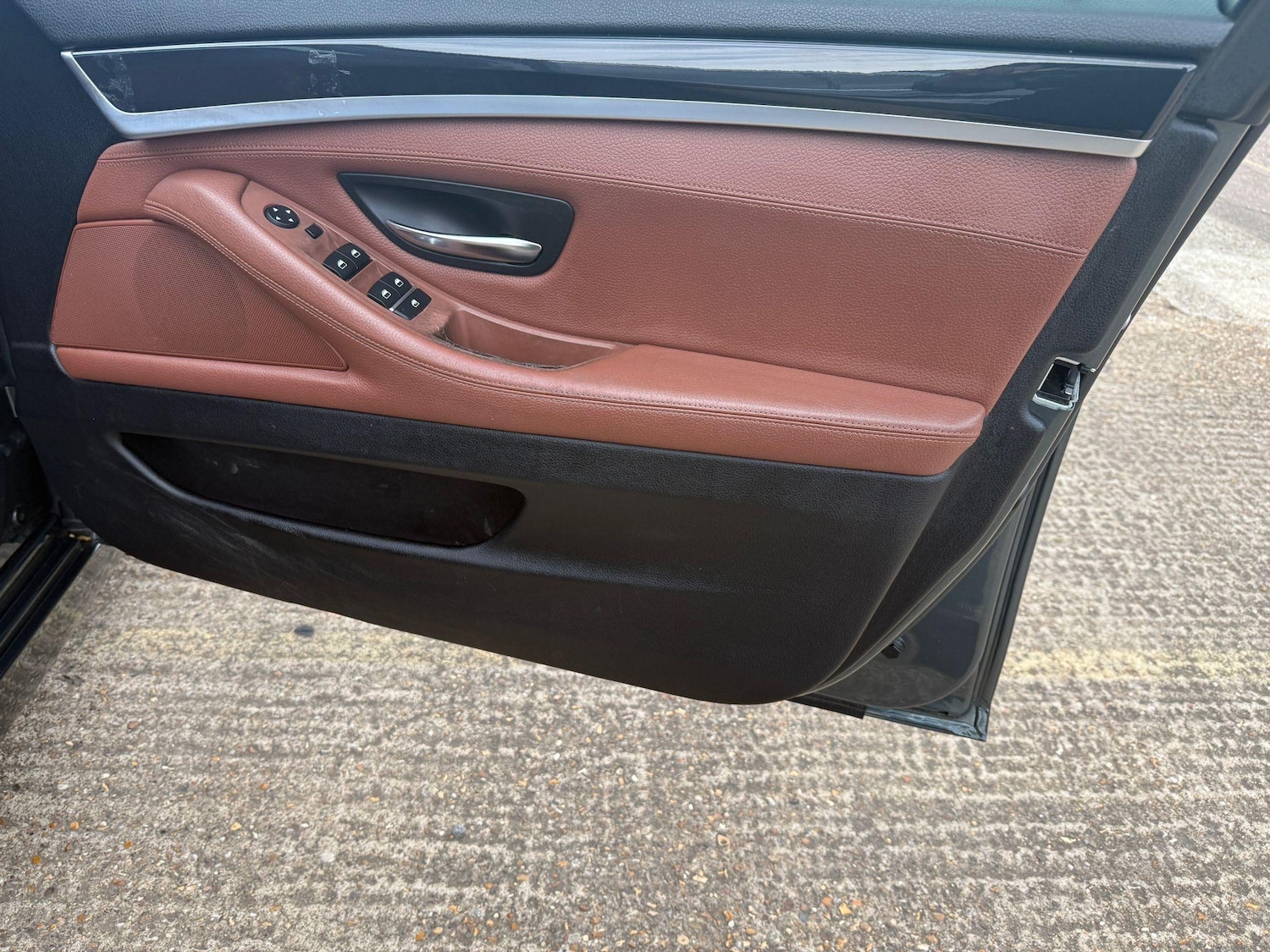 Used BMW 5 Series 2012 for sale - 76612907: Photo 7