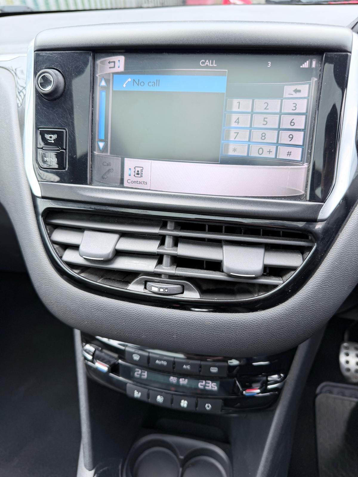 Used Peugeot 208 for sale - 77808869: Photo 8