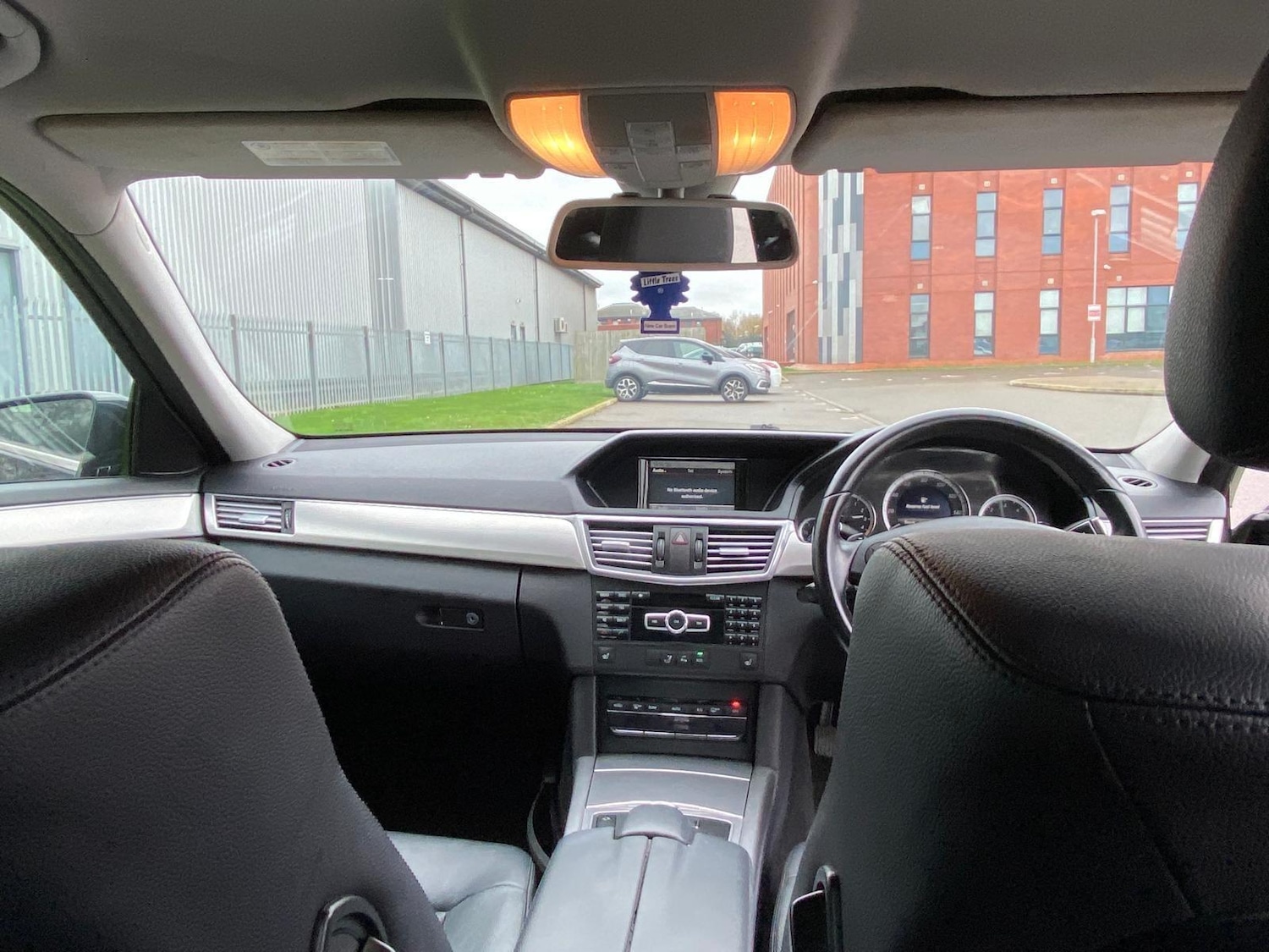 Used Mercedes-Benz E Class 2013 for sale - 76561607: Photo 16