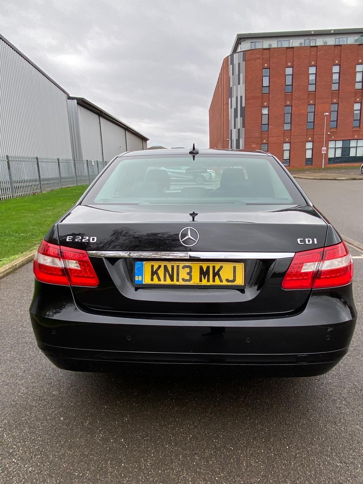 Used Mercedes-Benz E Class 2013 for sale - 76561607: Photo 7