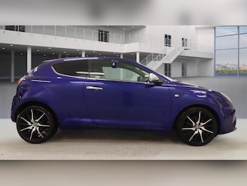 (18) - 1.3 JTDM-2 Super Euro 6 (s/s) 3dr